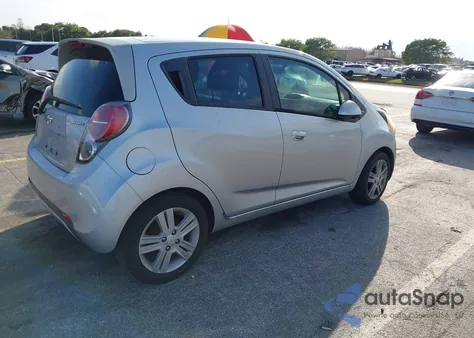 2015 Chevrolet Spark 1Lt Cvt z USA, uszkodzony, nr VIN KL8CD6S97FC738605